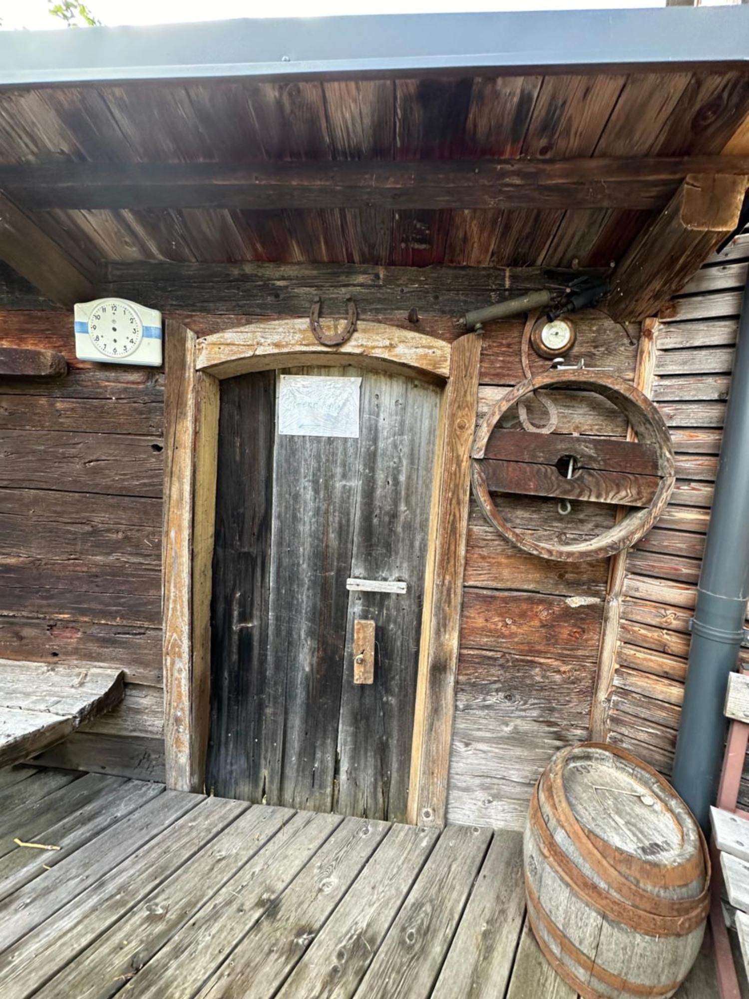 Ferienhaus Im Wald Edelschrott エクステリア 写真