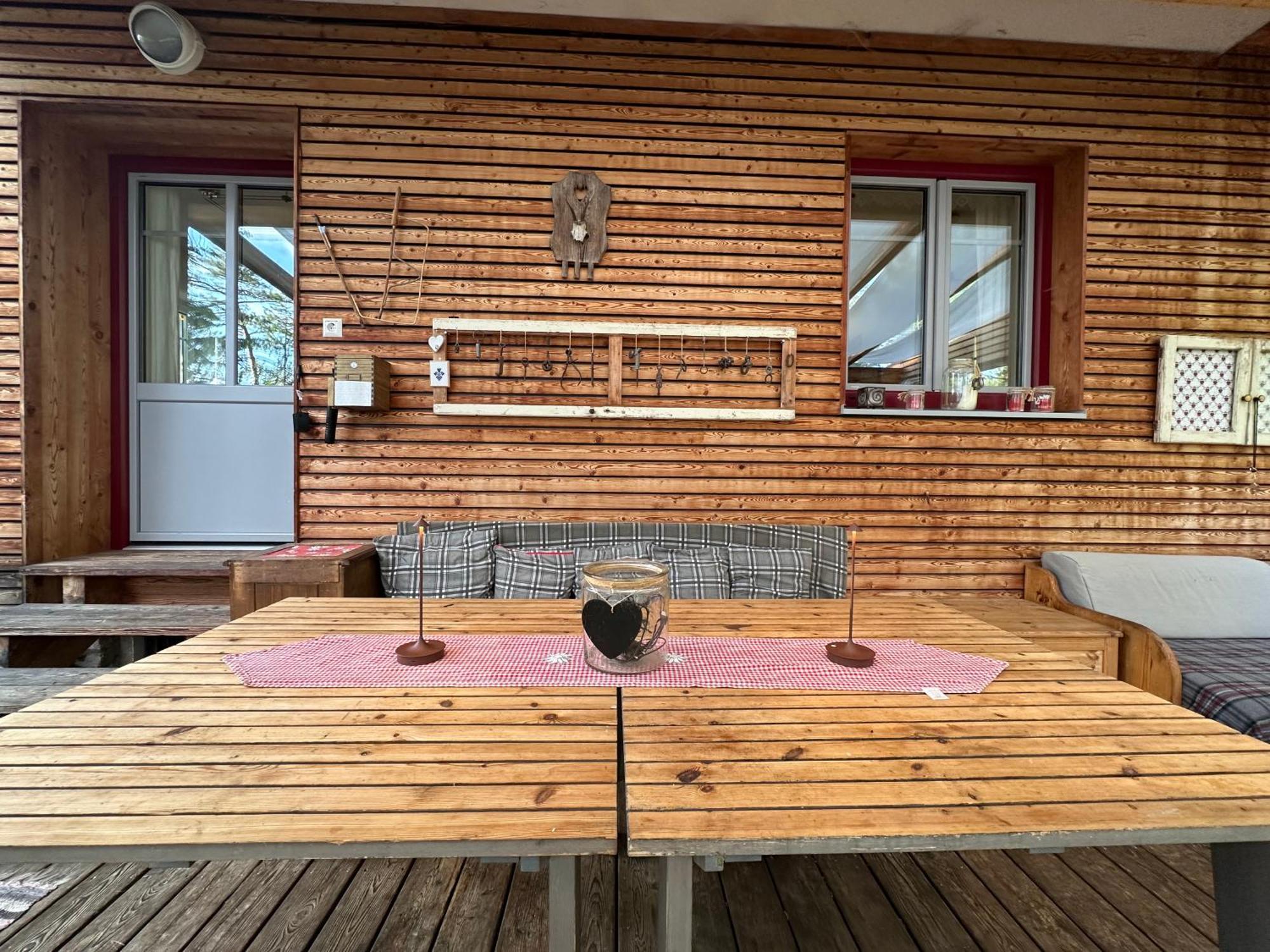 Ferienhaus Im Wald Edelschrott エクステリア 写真