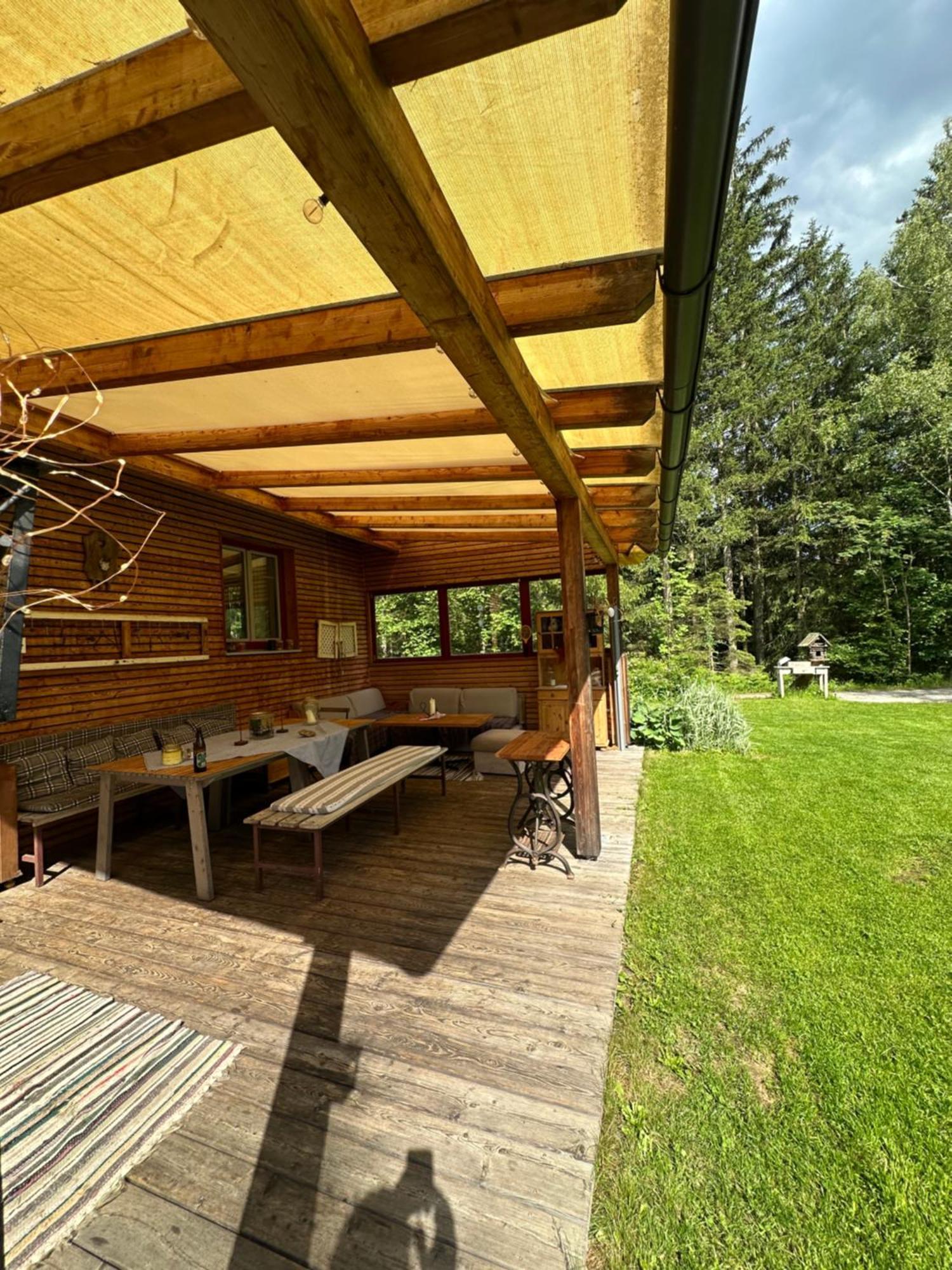 Ferienhaus Im Wald Edelschrott エクステリア 写真